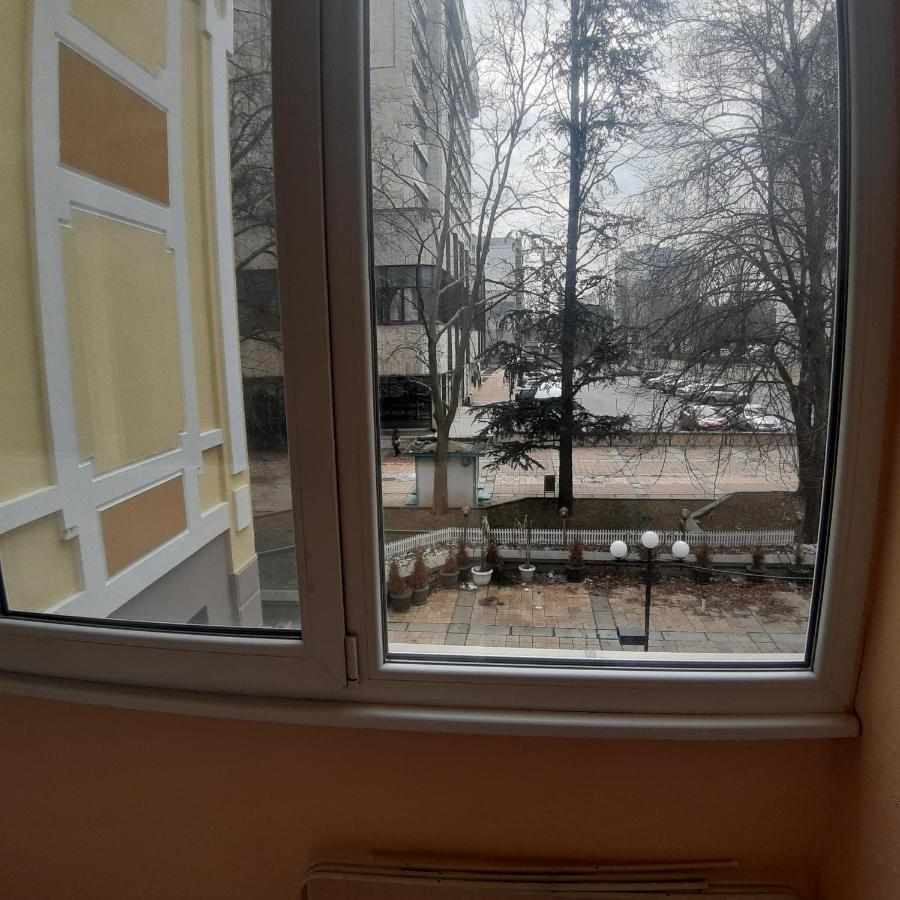 Апартамент "Рая" Dobrich Exterior foto
